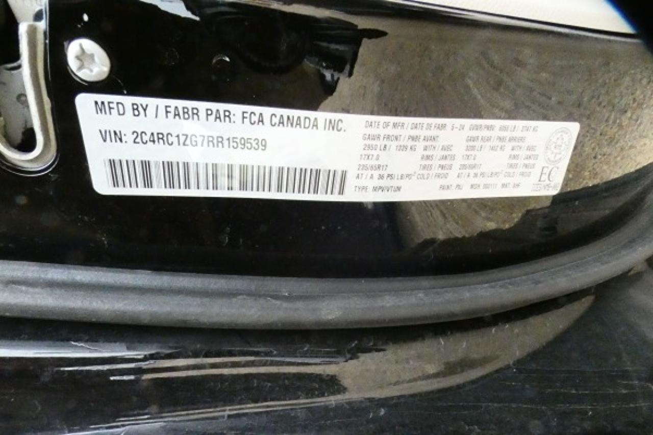 2024 Chrysler Grand Caravan SXT w/Htd cloth, BUC - Photo #19