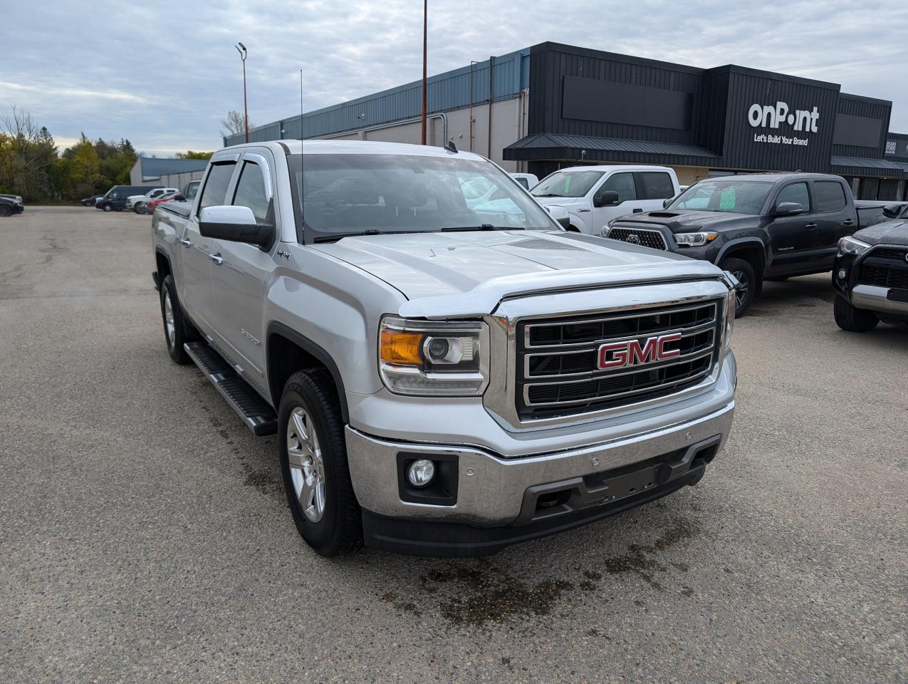 2014 GMC Sierra 1500 SLT | Leather | Htd Steering | Cooled Seats - Photo #2