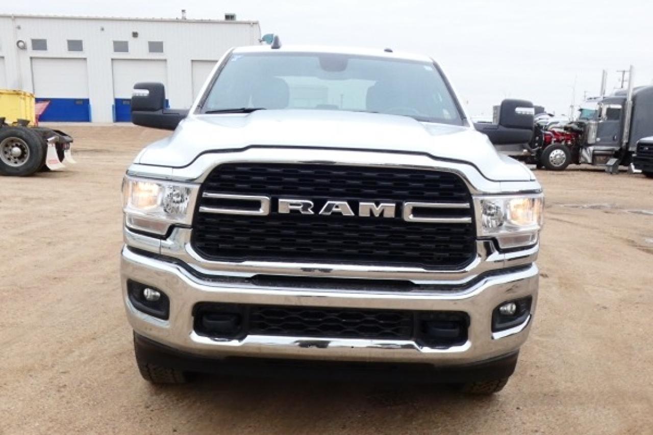 2024 Dodge Ram 3500 Big Horn  DSL Crew Cab 8' Box w/Power cloth, BUC - Photo #3