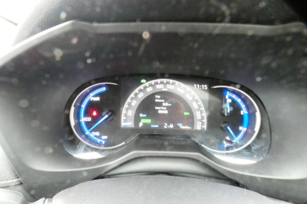 2025 Toyota RAV4 Hybrid XLE AWD w/Htd Leather, S/R, BUC - Photo #13