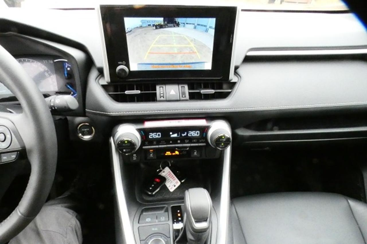 2025 Toyota RAV4 Hybrid XLE AWD w/Htd Leather, S/R, BUC - Photo #14