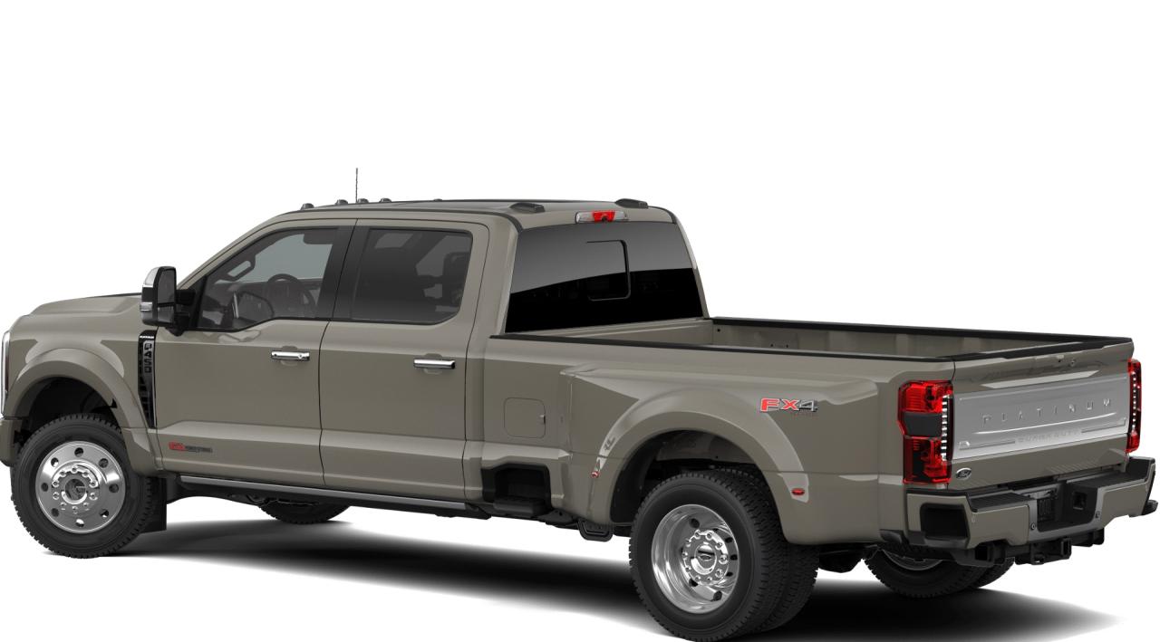 2026 Ford SUPERDUTY F-450® Platinum® 8' Box 773A Photo