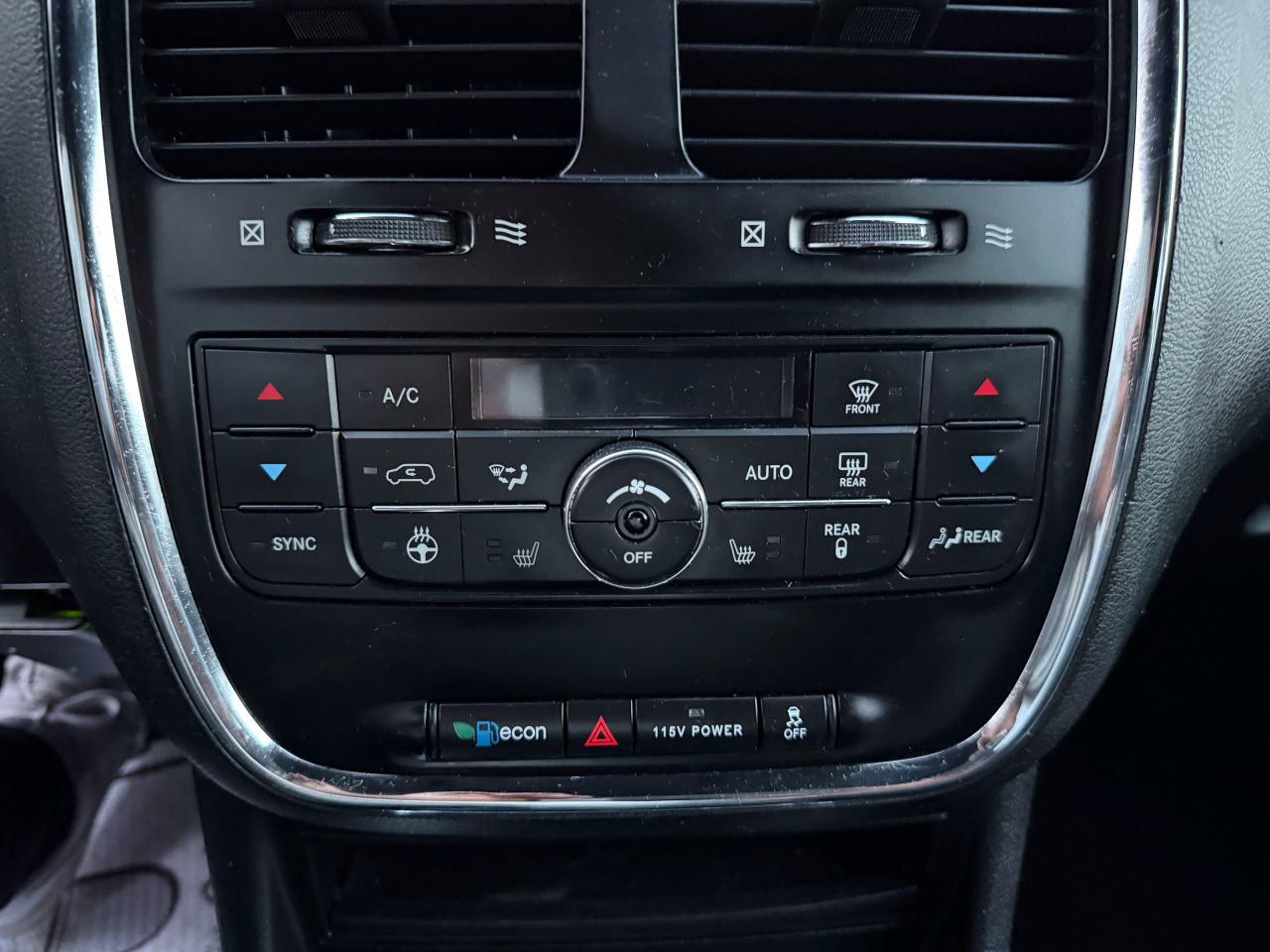 2018 Dodge Grand Caravan GT - Photo #18