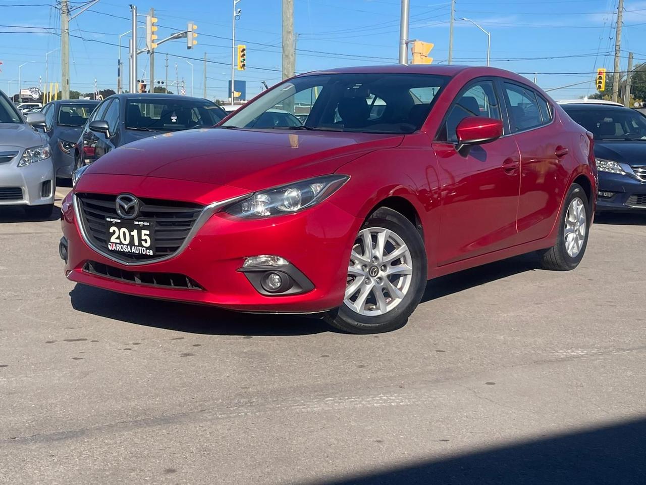 2015 Mazda MAZDA3 GS AUTO LOW KM NO ACCIDENT  CERITFIED SUNROOF - Photo #1