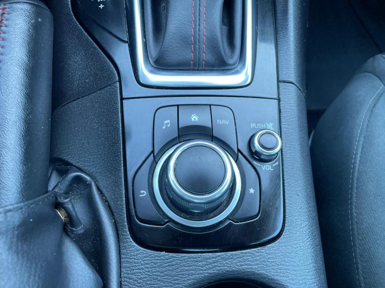 2015 Mazda MAZDA3 GS AUTO LOW KM NO ACCIDENT  CERITFIED SUNROOF - Photo #25
