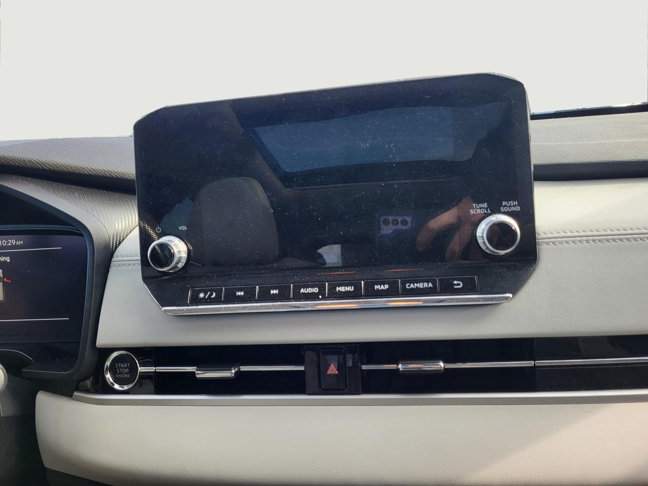 2024 Mitsubishi Outlander SEL Photo