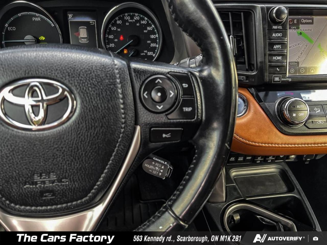 2017 Toyota RAV4 LIMITED Leather/Camera/Roof - Mint! - Photo #14