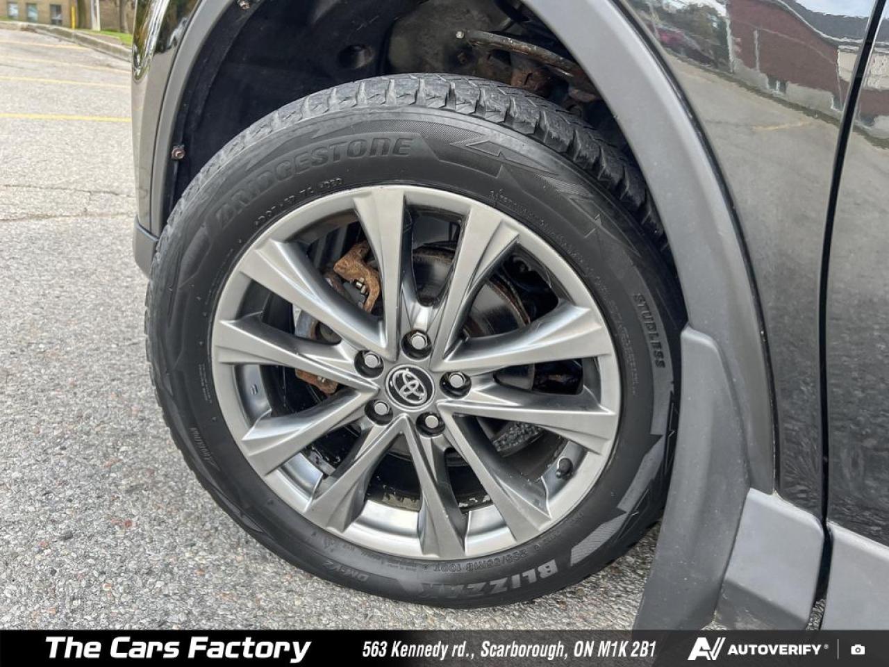 2017 Toyota RAV4 LIMITED Leather/Camera/Roof - Mint! Photo