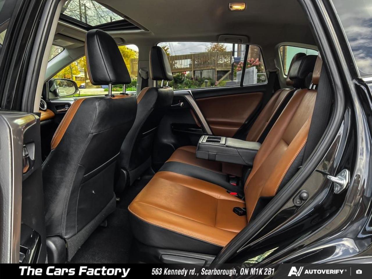 2017 Toyota RAV4 LIMITED Leather/Camera/Roof - Mint! - Photo #23