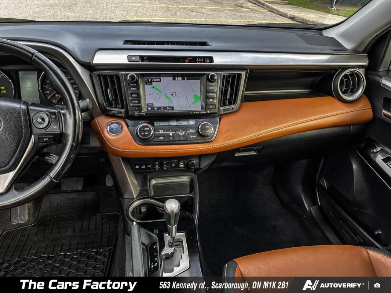 2017 Toyota RAV4 LIMITED Leather/Camera/Roof - Mint! - Photo #18