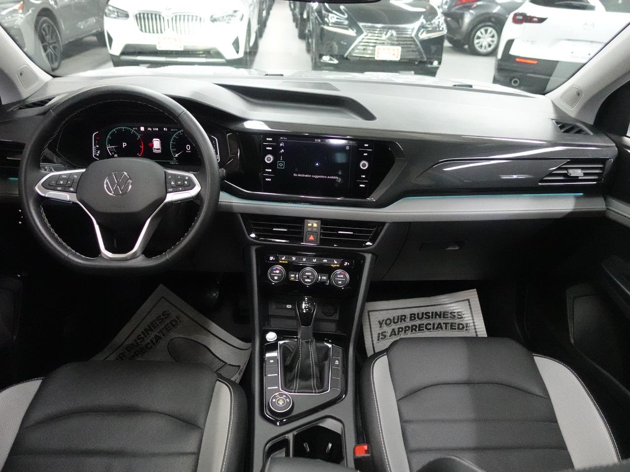 2022 Volkswagen Taos HIGHLINE | AWD | Nav | Leather | Pano roof | BSM Photo