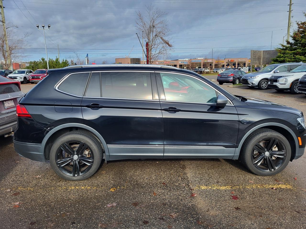 2021 Volkswagen Tiguan 4Motion Photo3