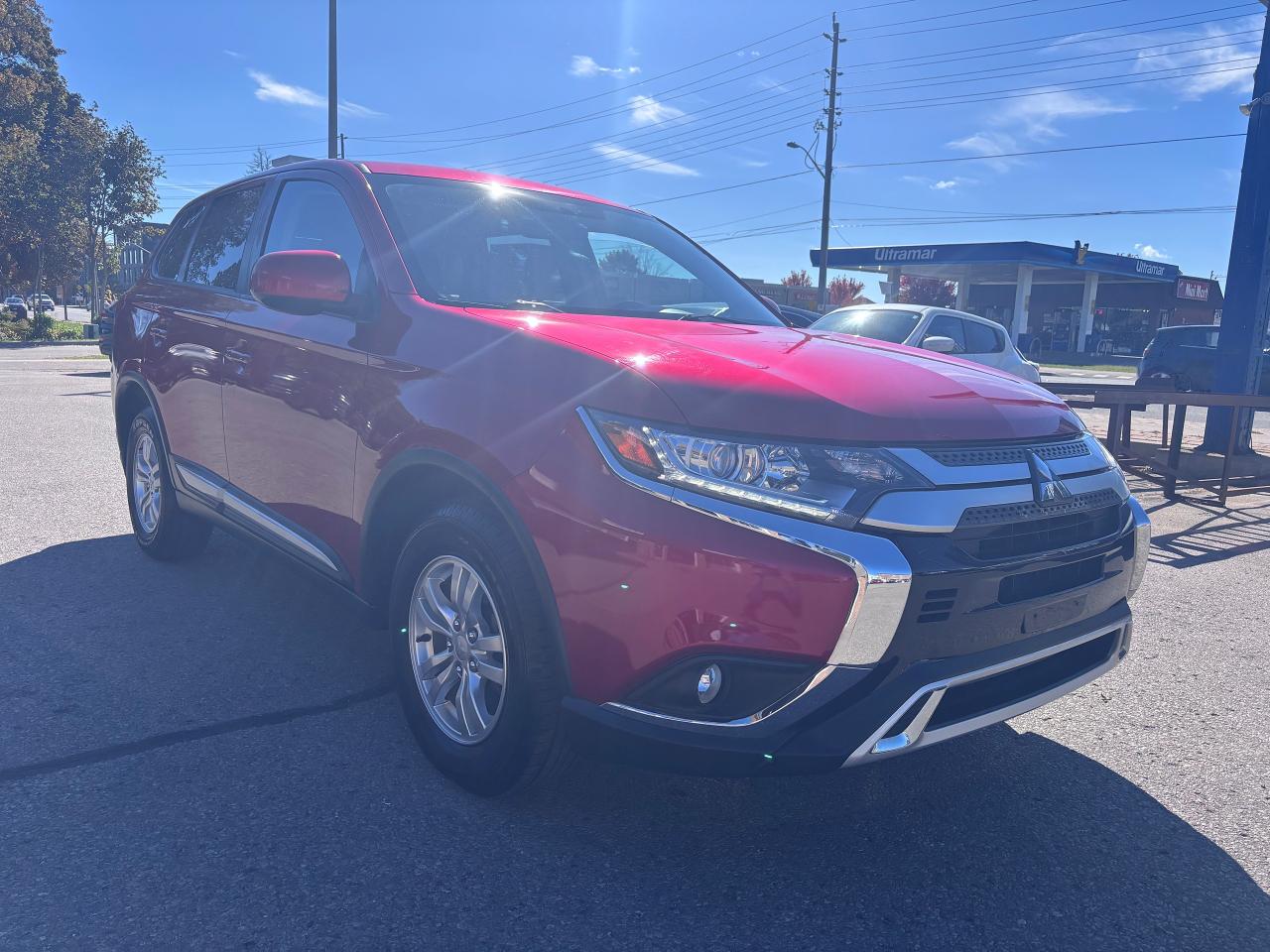 2020 Mitsubishi Outlander ES AWC LOW KMS 7 PASSENGER - Photo #6