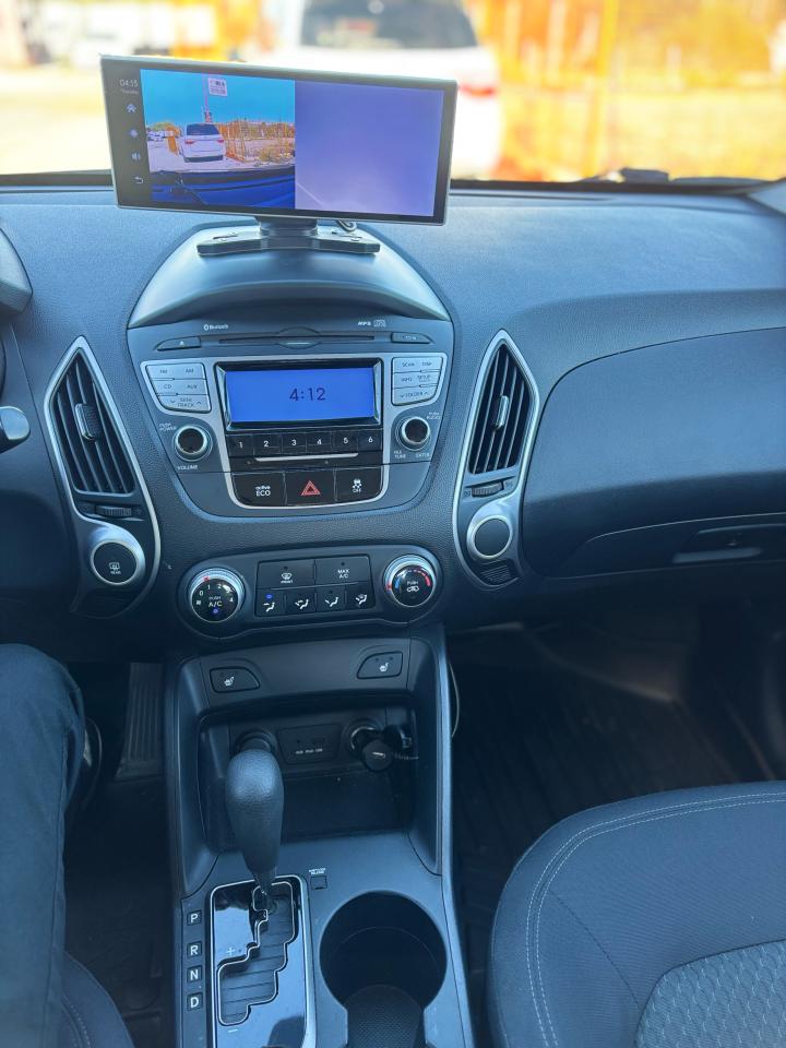 2012 Hyundai Tucson GL - Photo #13