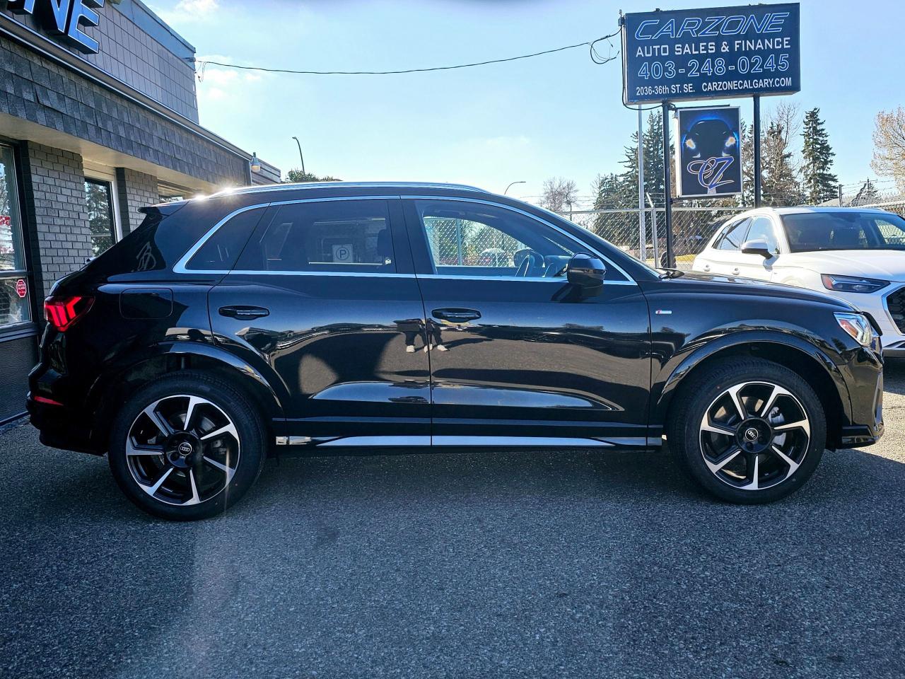 2024 Audi Q3 S-Line | Progressiv | 45 TFSI | Quattro - Photo #5