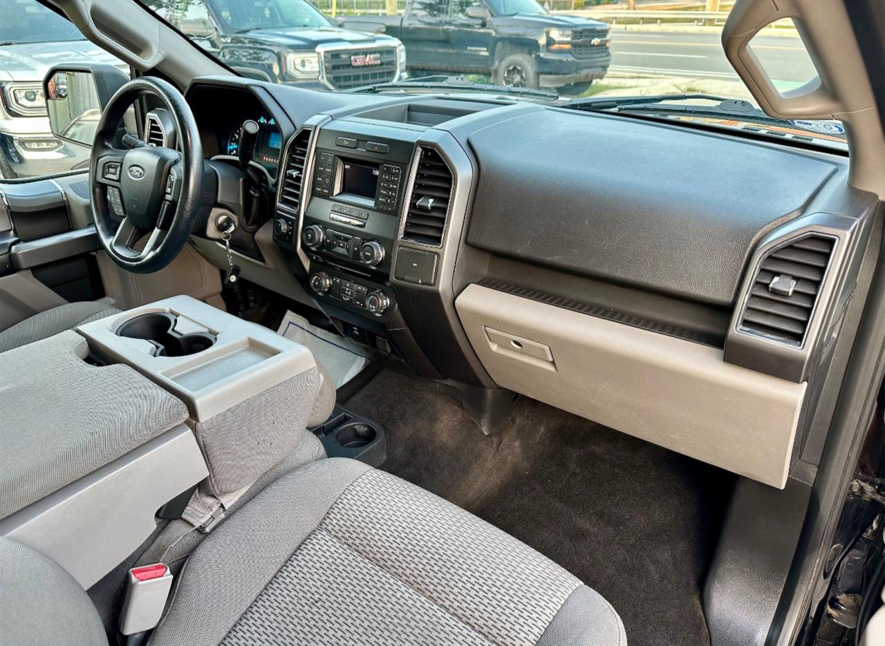 2017 Ford F-150 XLT - Photo #11