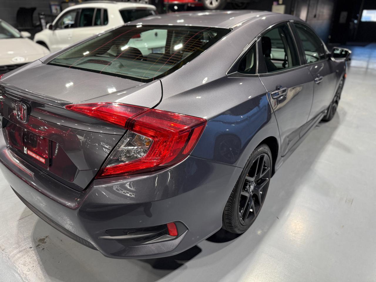 2016 Honda Civic 4dr CVT EX-T - Photo #5