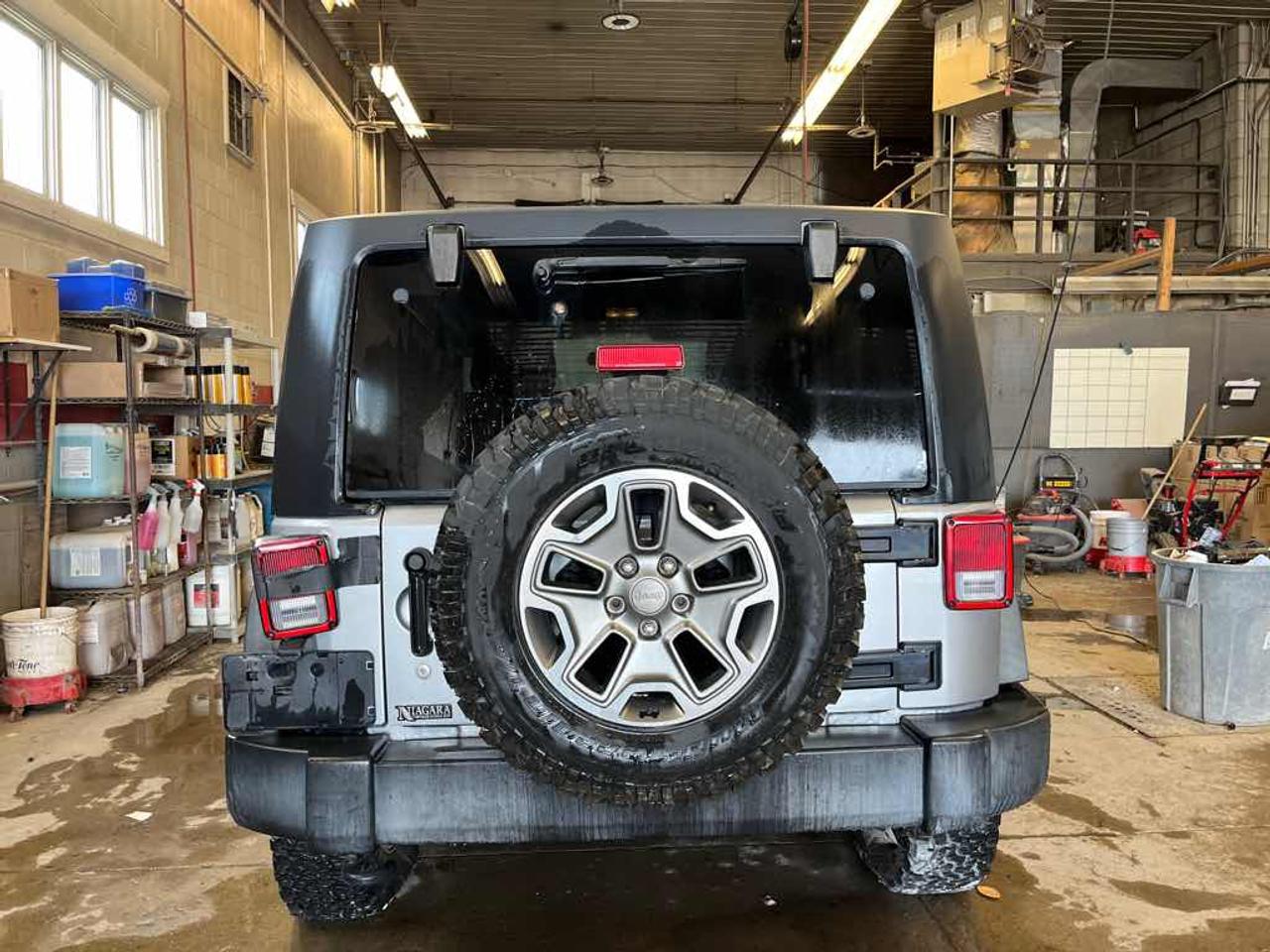 2015 Jeep Wrangler SPORT Photo