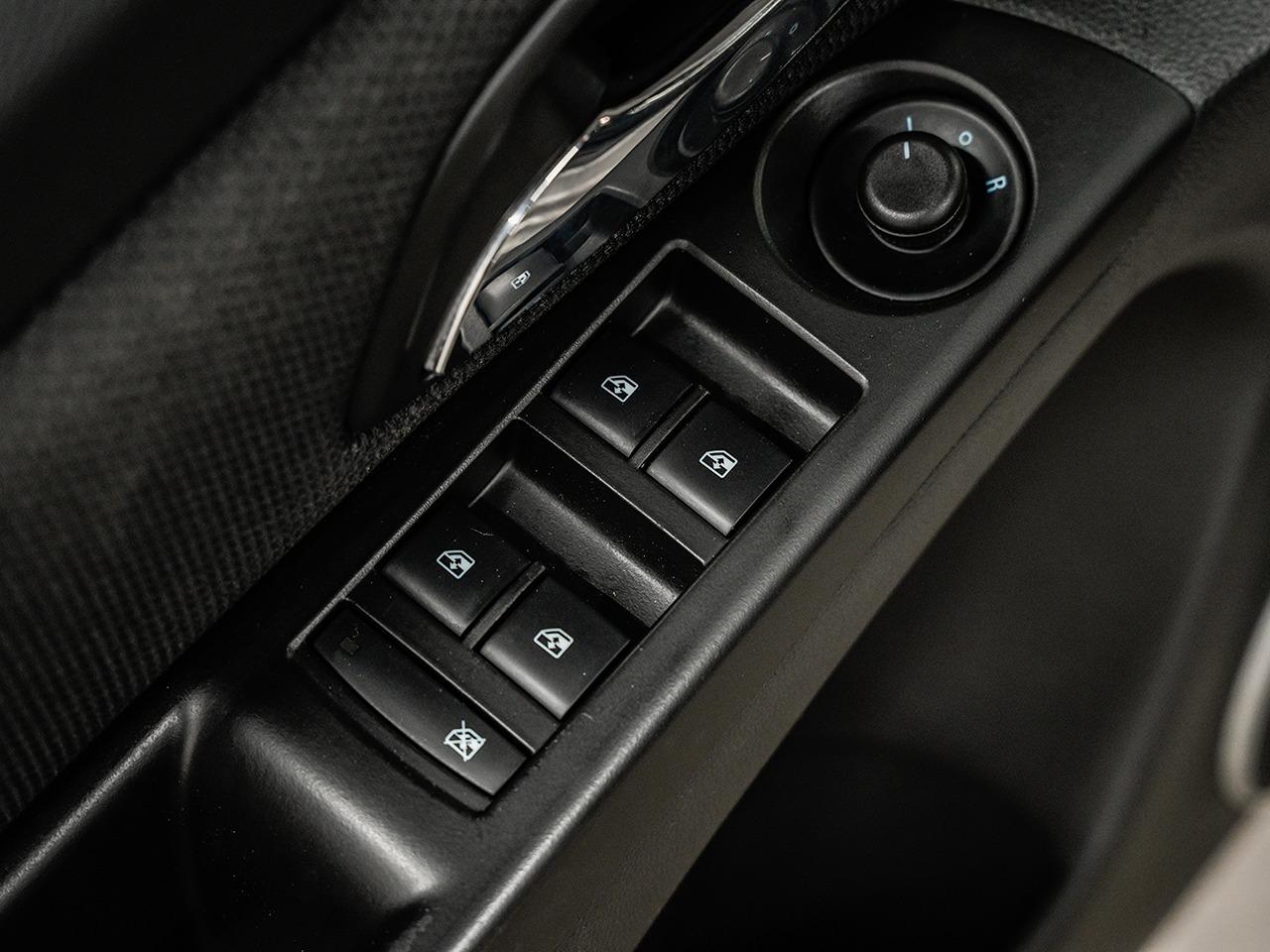 2014 Chevrolet Cruze 1LT | LOW KMS | CLEAN CARFAX | BLUETOOTH Photo18