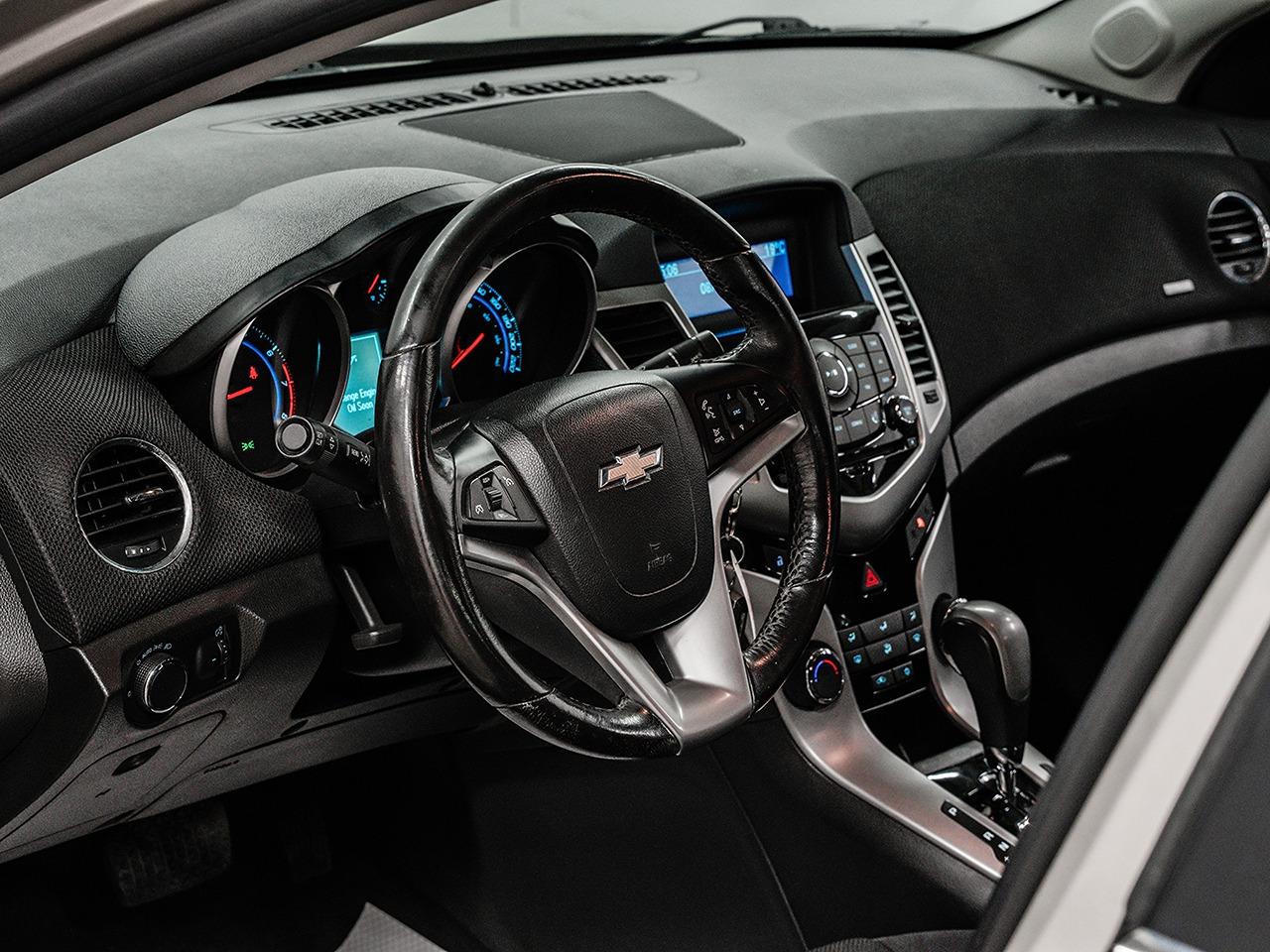 2014 Chevrolet Cruze 1LT | LOW KMS | CLEAN CARFAX | BLUETOOTH Photo