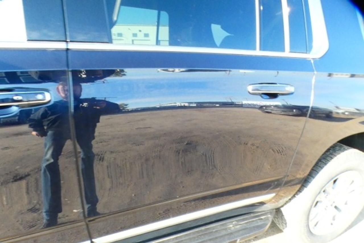 2021 GMC Yukon XL Denali 4WD w/H&C L, pano S/R, NAV, BUC, HUD, ent. - Photo #30