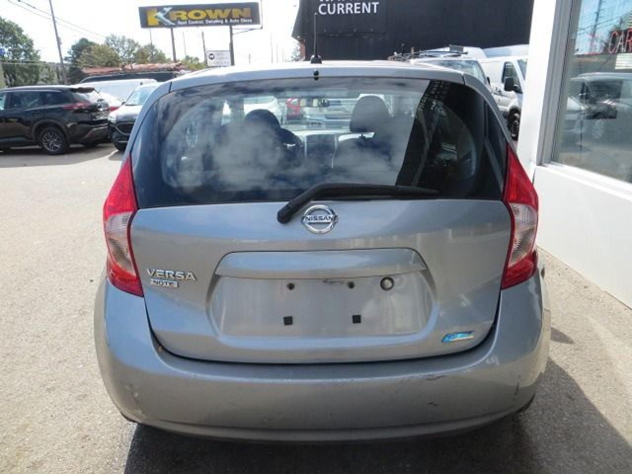 2014 Nissan Versa Note LOW KM, ONLY 105,000KM, AS IS AS TRADED - Photo #6