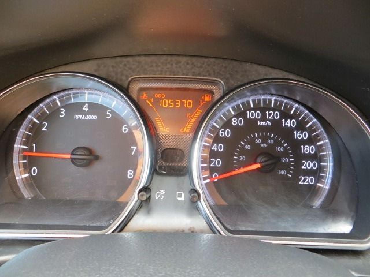 2014 Nissan Versa Note LOW KM, ONLY 105,000KM, AS IS AS TRADED - Photo #14