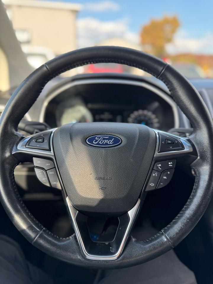2018 Ford Edge SEL AWD | CERTFIED | NO ACCIDENTS - Photo #10