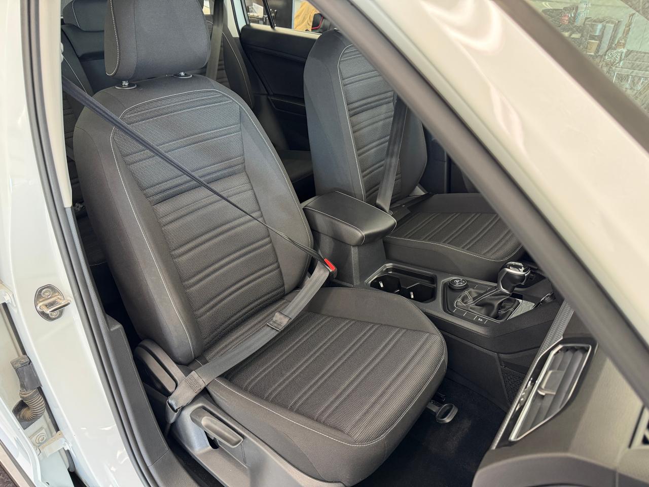 2022 Volkswagen Tiguan Trendline 4MOTION+ONE OWNER+CLEAN CARFAX Photo23