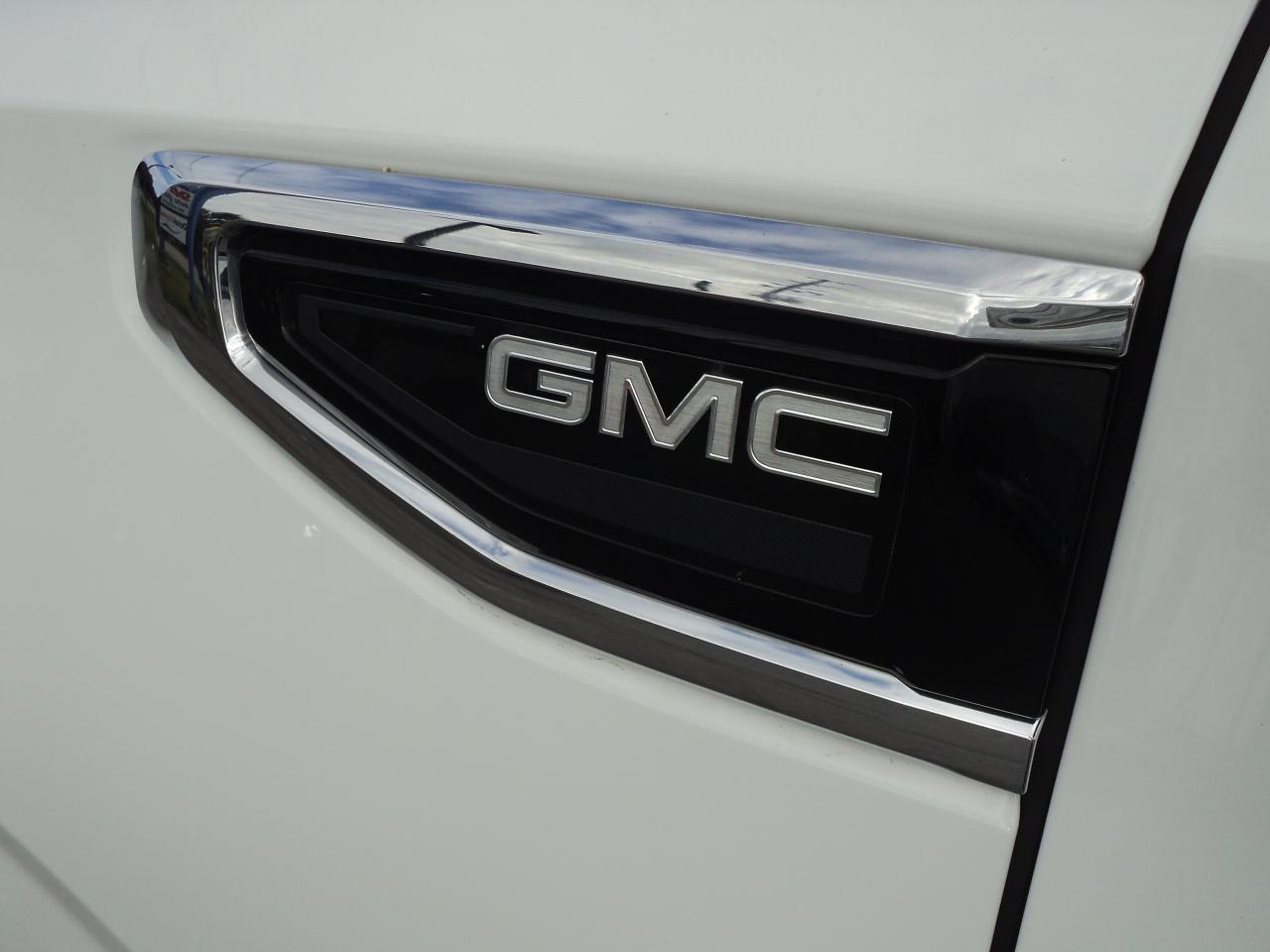 2023 GMC Yukon XL SLE 4WD5.3L8cyl 8Passenger DualPowerSeats&Climate - Photo #25