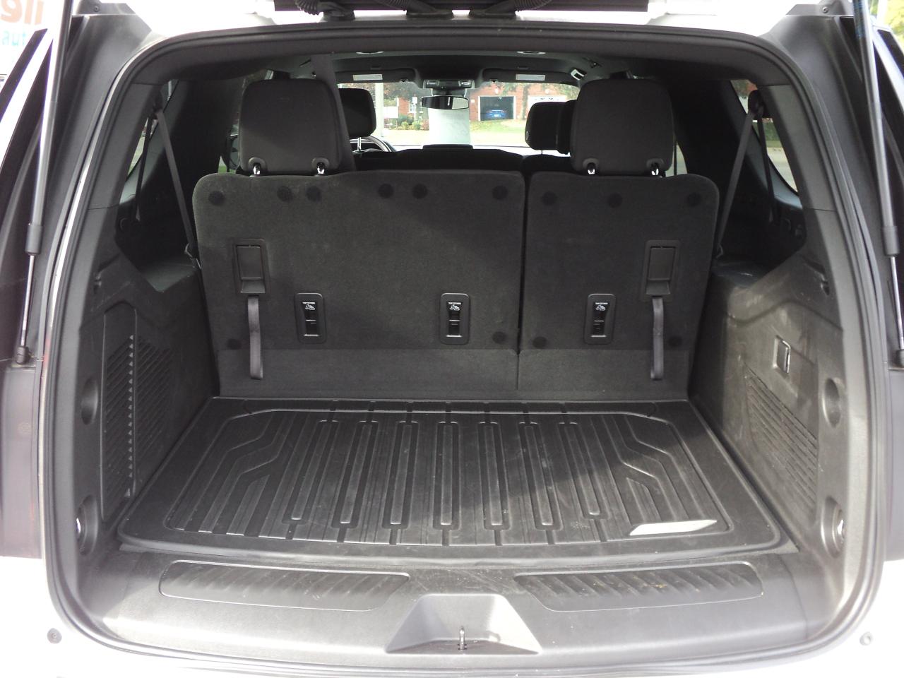 2023 GMC Yukon XL SLE 4WD5.3L8cyl 8Passenger DualPowerSeats&Climate - Photo #24