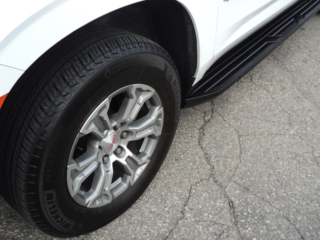 2023 GMC Yukon XL SLE 4WD5.3L8cyl 8Passenger DualPowerSeats&Climate - Photo #28