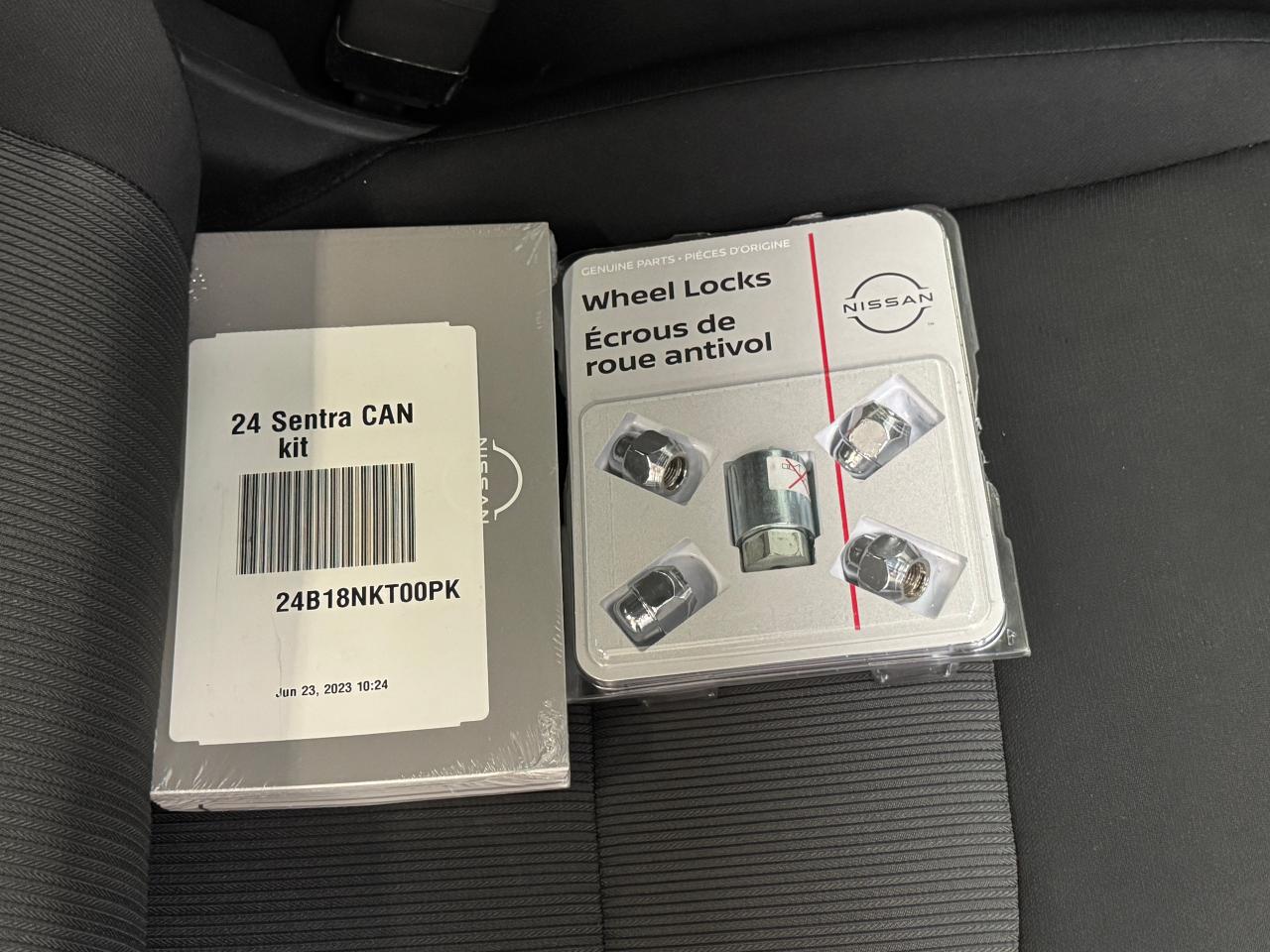 2024 Nissan Sentra SV+AdaptiveCruise+LIKE NEW! ONE OWNER+CLEAN CARFAX Photo