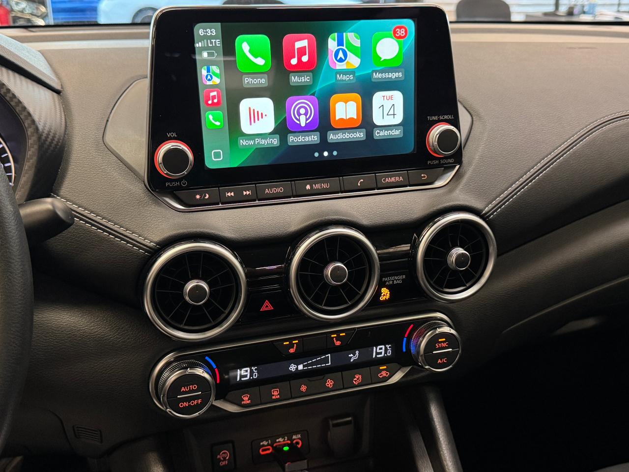 2024 Nissan Sentra SV+AdaptiveCruise+LIKE NEW! ONE OWNER+CLEAN CARFAX Photo