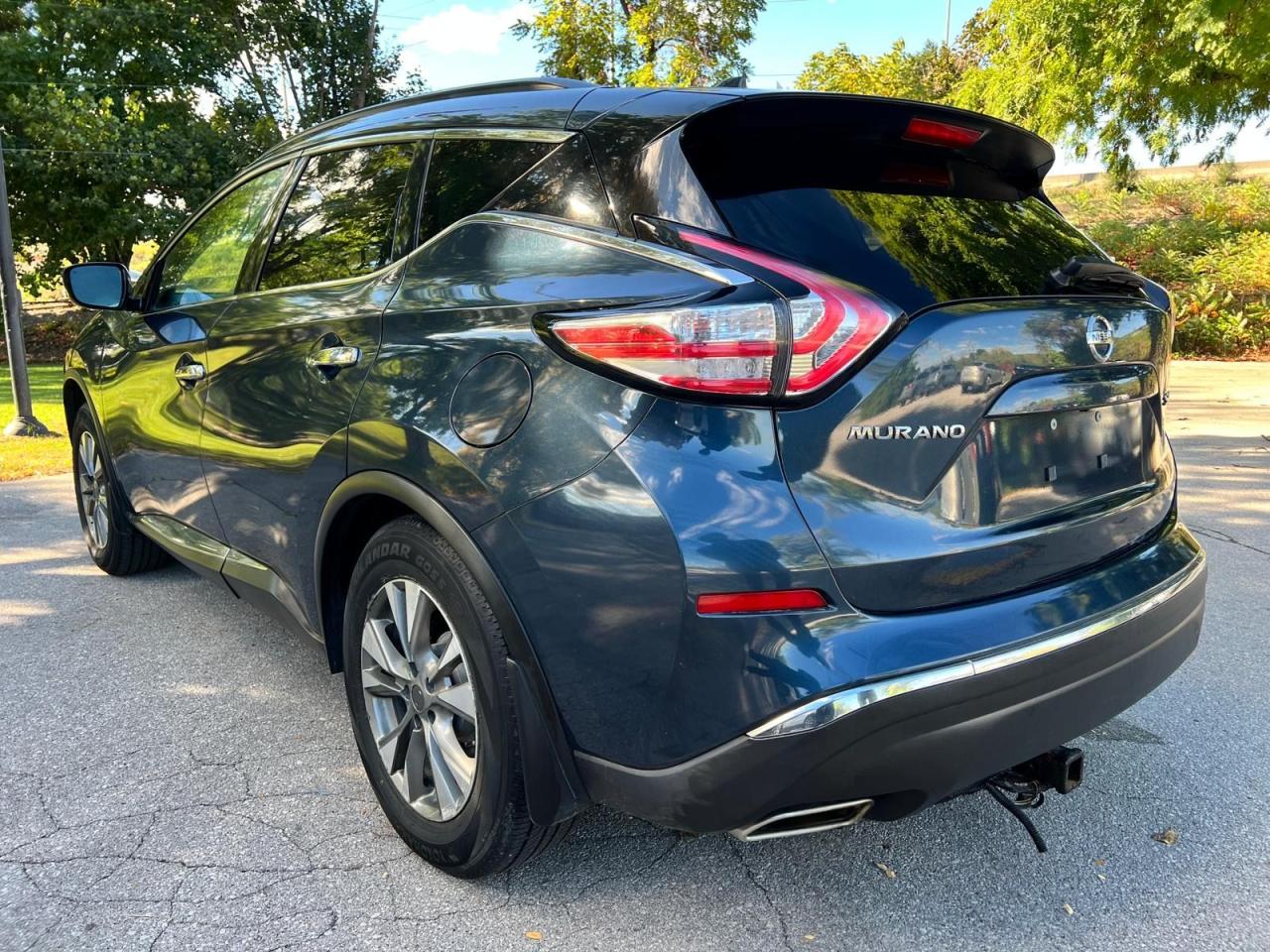 2016 Nissan Murano SV - Photo #5