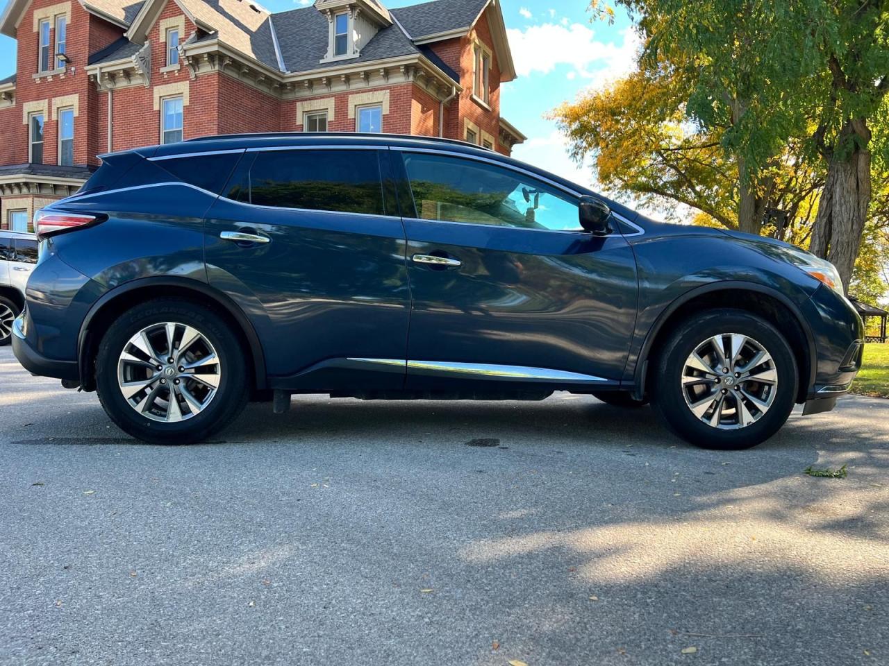 2016 Nissan Murano SV - Photo #3