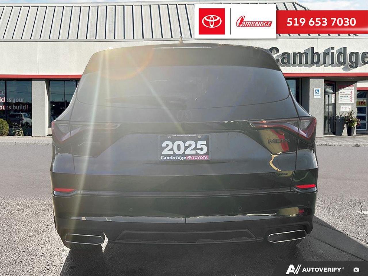 2025 Acura MDX Platinum Elite A-Spec Photo4