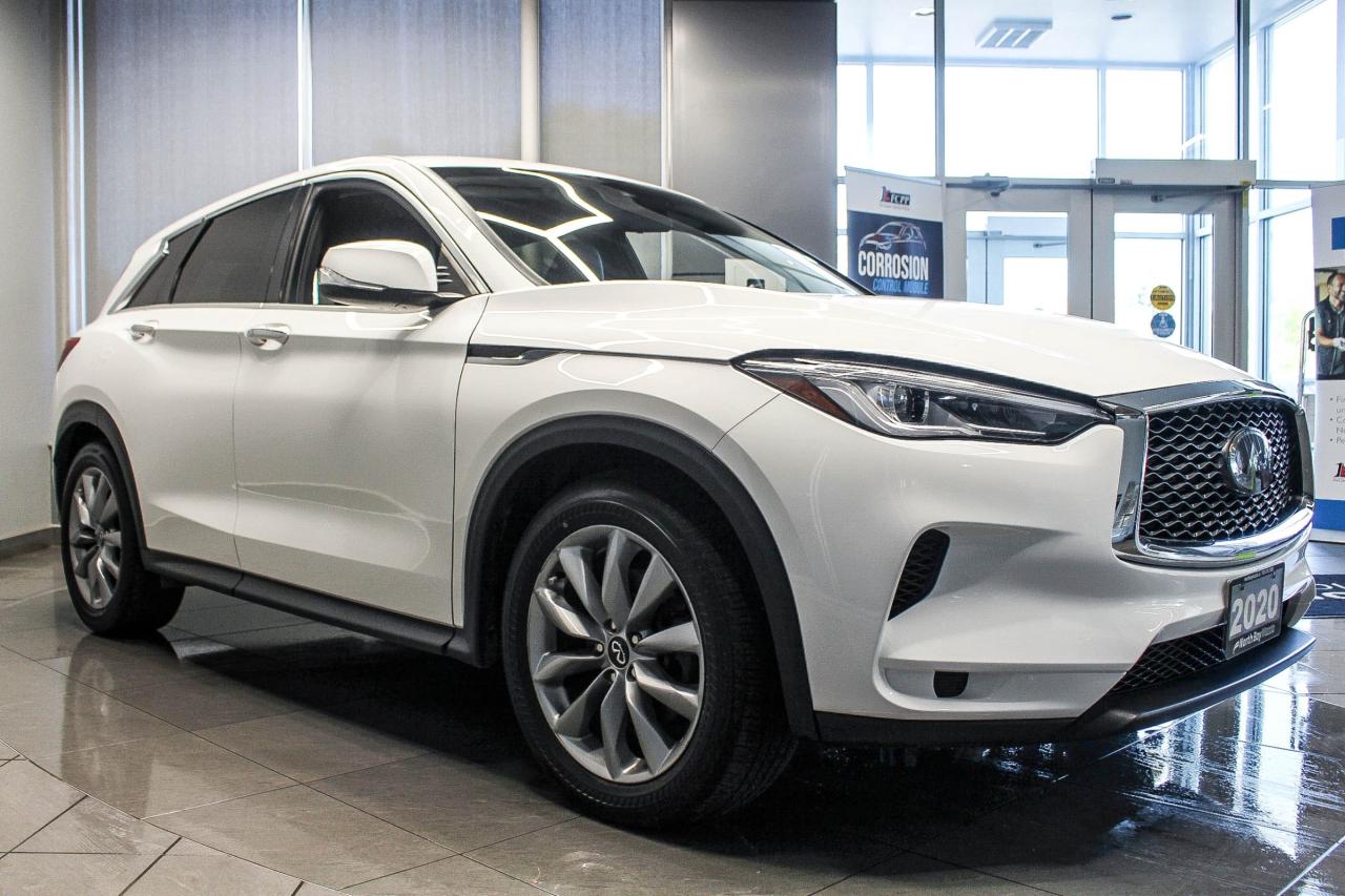 2020 Infiniti QX50 Pure HEATED FRONT SEATS - HEATED WHEEL - CLEAN CARFAX! Photo