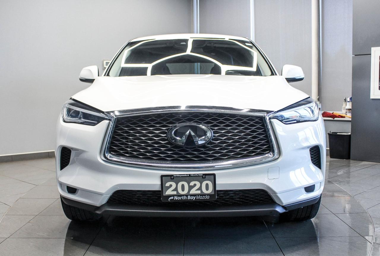 2020 Infiniti QX50 Pure HEATED FRONT SEATS - HEATED WHEEL - CLEAN CARFAX! Photo2
