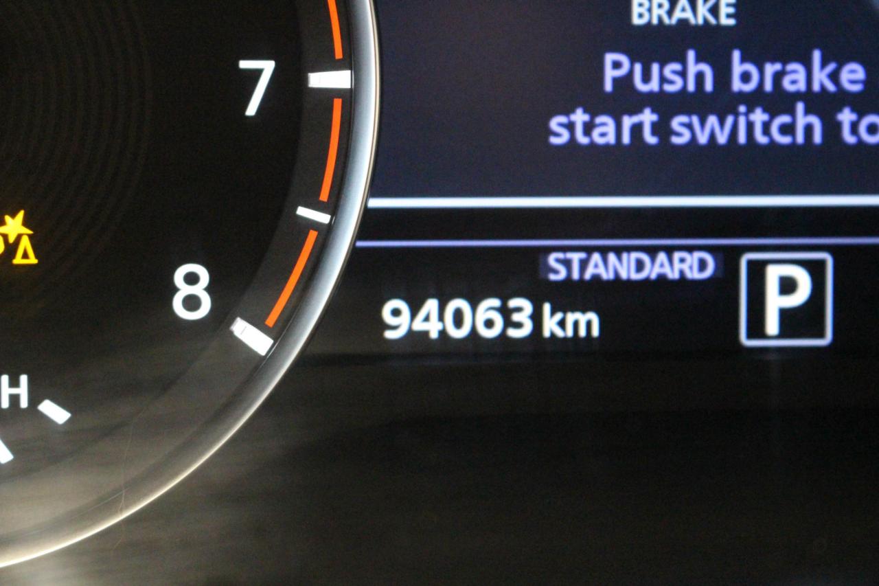 2020 Infiniti QX50 Pure HEATED FRONT SEATS - HEATED WHEEL - CLEAN CARFAX! Photo