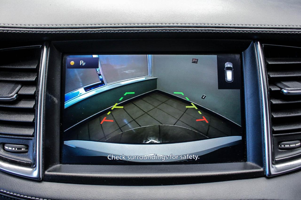 2020 Infiniti QX50 Pure HEATED FRONT SEATS - HEATED WHEEL - CLEAN CARFAX! Photo