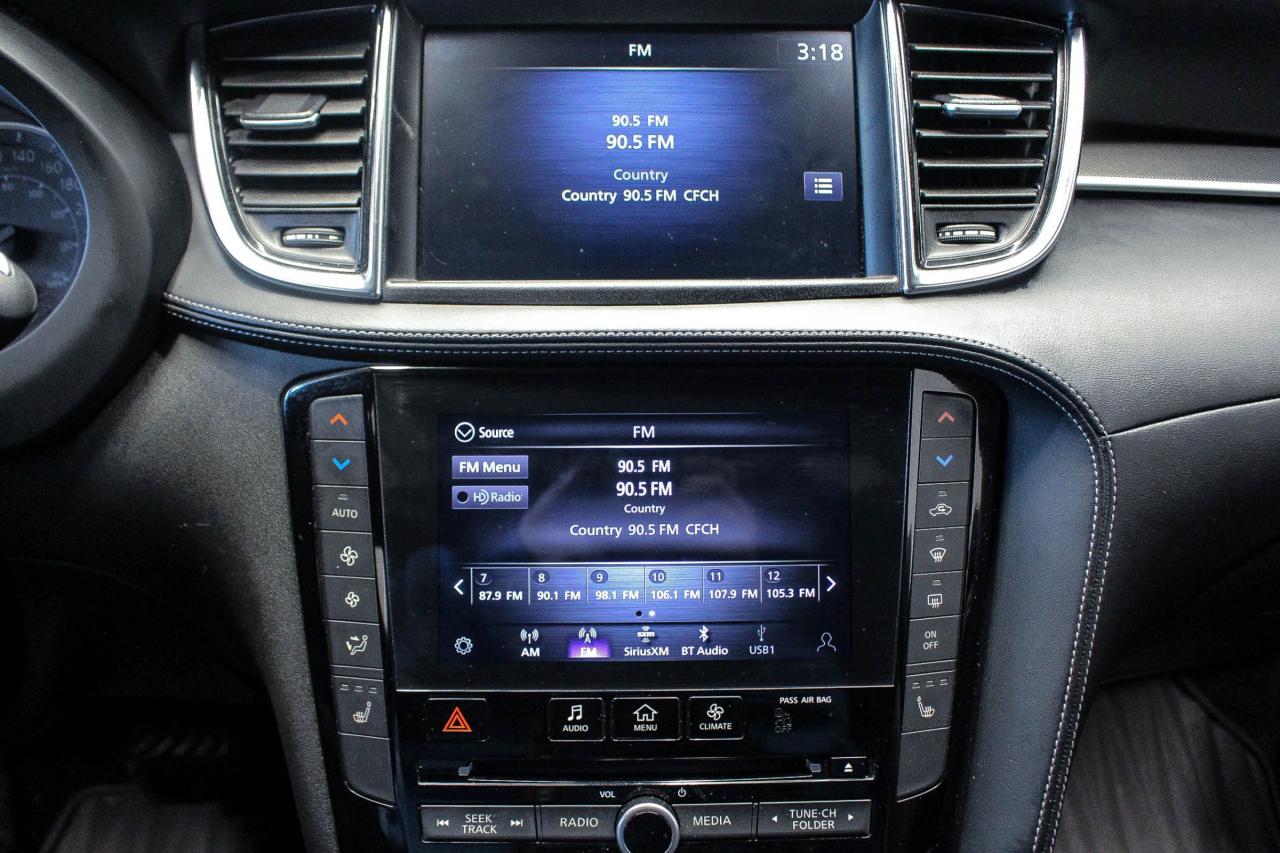 2020 Infiniti QX50 Pure HEATED FRONT SEATS - HEATED WHEEL - CLEAN CARFAX! Photo