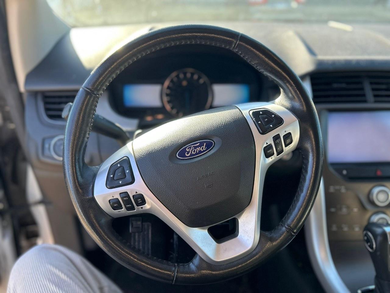 2013 Ford Edge SEL Photo