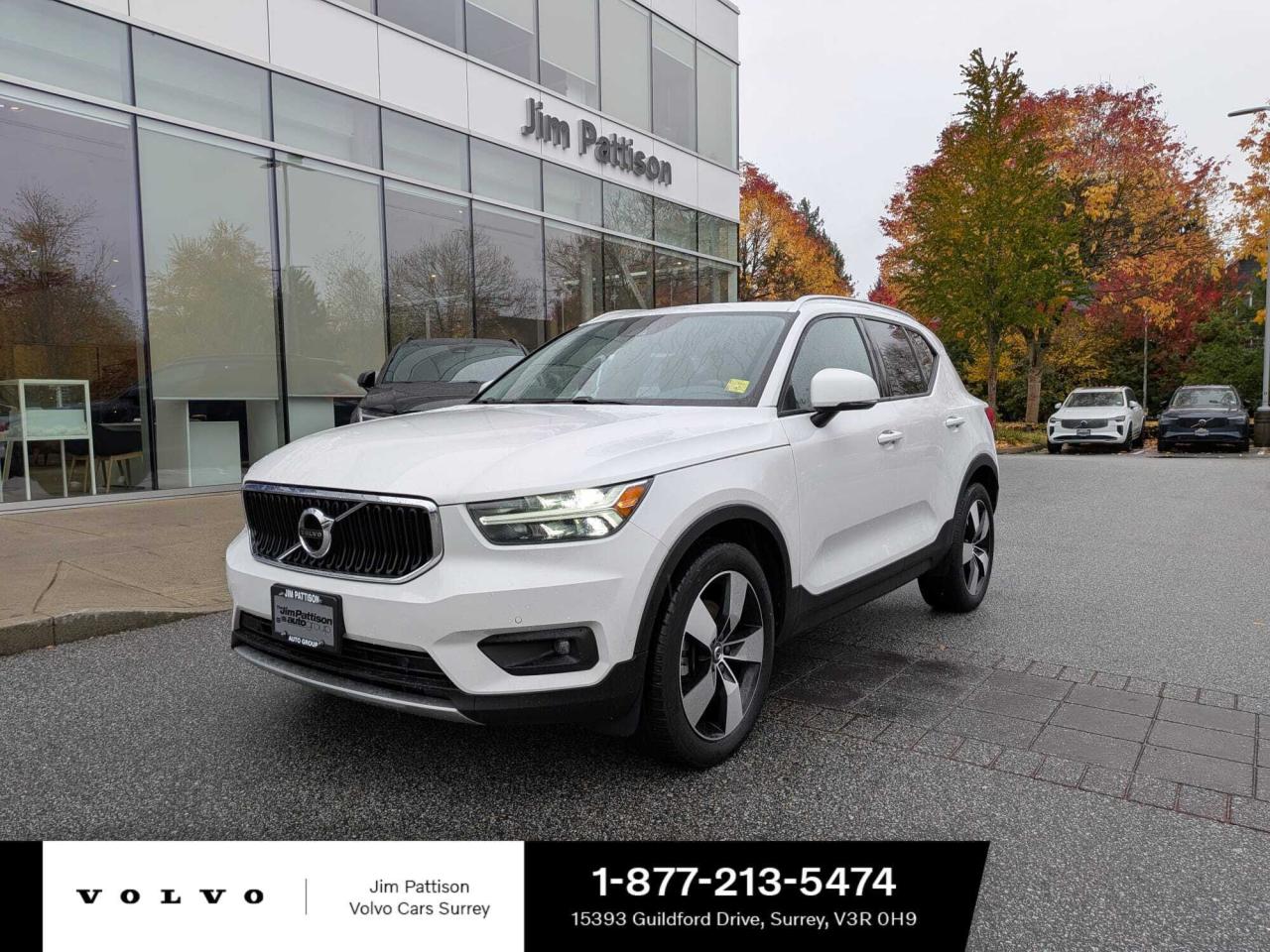 Used 2021 Volvo XC40 T5 AWD Momentum for sale in Surrey, BC