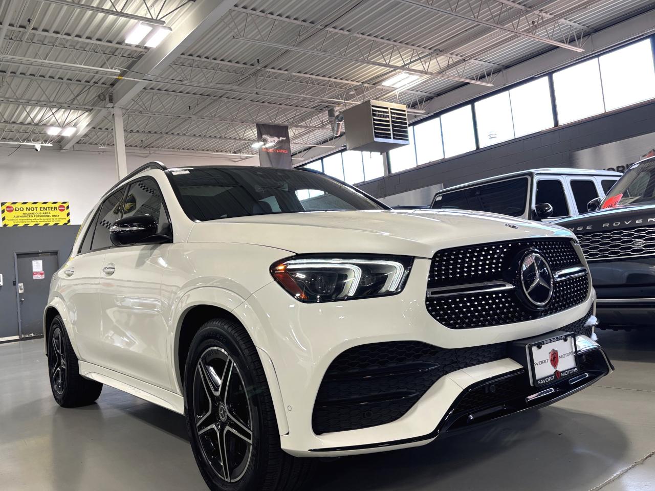 2020 Mercedes-Benz GLE GLE450|4MATIC|AMGPKG|NIGHTPKG|NAV|HEADSUP|AMBIENT| - Photo #2