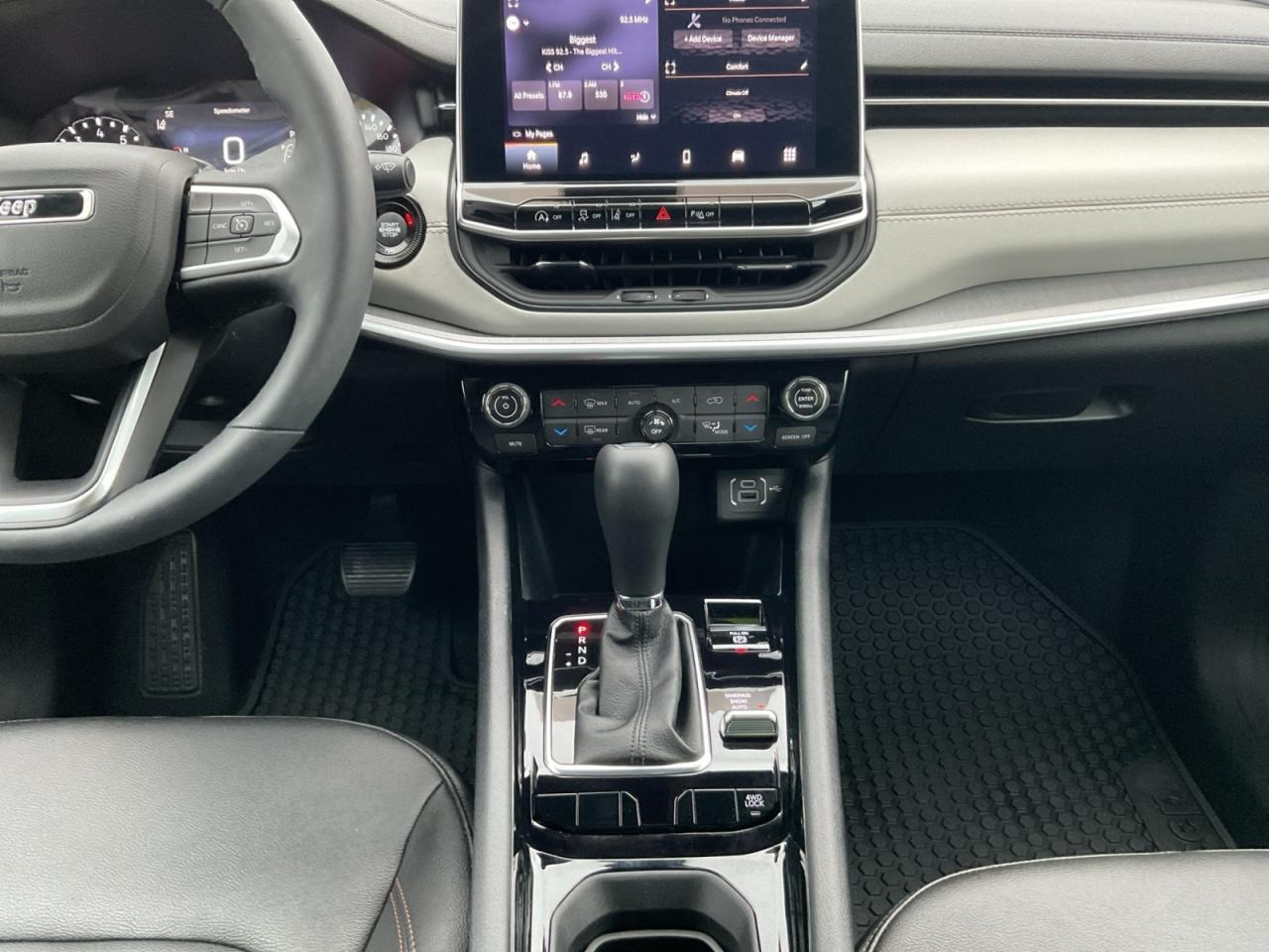 2024 Jeep Compass 2.0L Limited! Why Buy New? Leather! Great Value! Photo