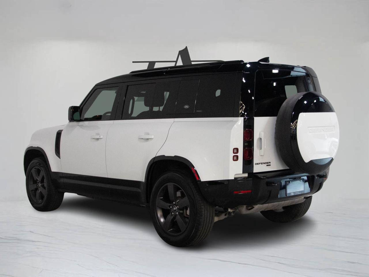 2023 Land Rover Defender P400 | 110 | X-DYNAMIC | SE | PANO | 20"RIM Photo4