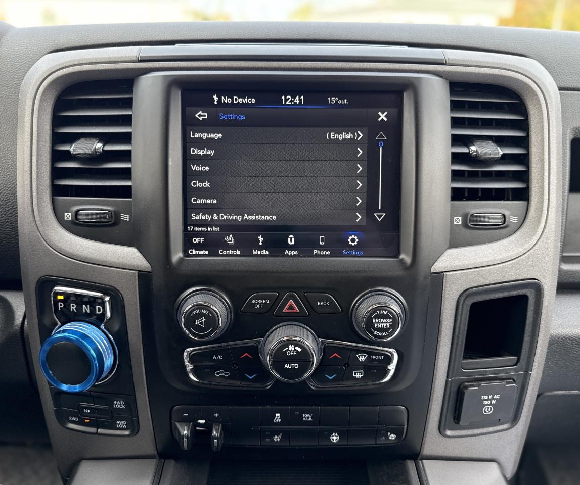 2021 RAM 1500 Classic Express 4x4 Crew Cab 5'7  Box | REMOTE START | Photo