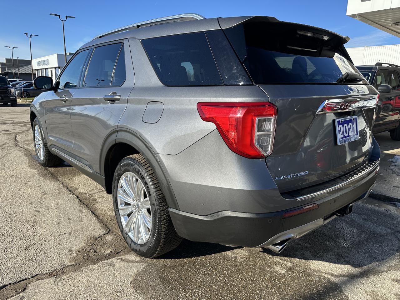 2021 Ford Explorer LIMITED | HYBRID | TWIN PANEL MOONROOF | Photo4