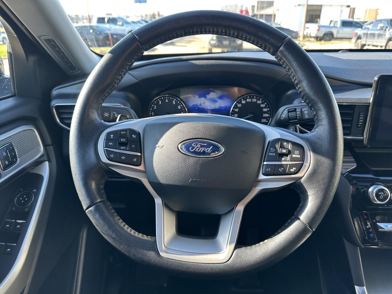 2021 Ford Explorer LIMITED | HYBRID | TWIN PANEL MOONROOF | Photo